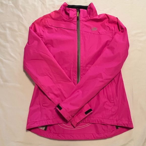 Hot Pink Woman’s Performance Bicycle Windbreaker/Rain Jacket. Size S - Picture 9 of 13